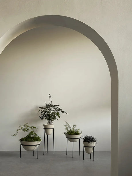 Daiza Planters från Audo Copenhagen - H 37 - Ø 25 cm - Jacobsen Plus