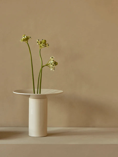 Hana Vas, H26 cm i Ashen från Audo Copenhagen - 2 - Jacobsen Plus