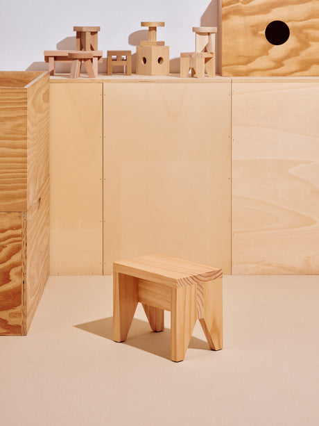 Manolito Stool, kort från HAY - Red - Jacobsen Plus