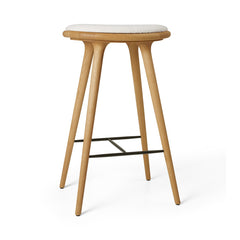 High Stool, oljad ek, Kvadrat Baru 0200, 74 cm hög barstol från Mater