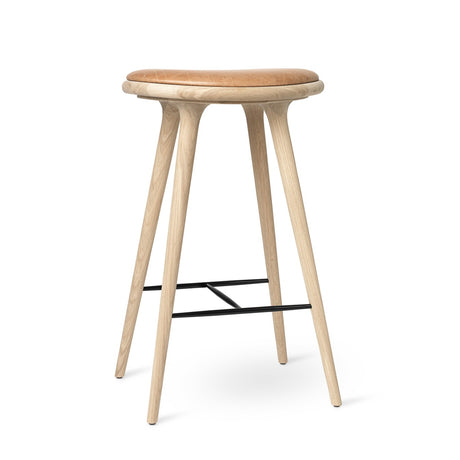 High Stool, såpbehandlad ek, Pista Sand läder, 74 cm, hög barstol från Mater - Jacobsen Plus