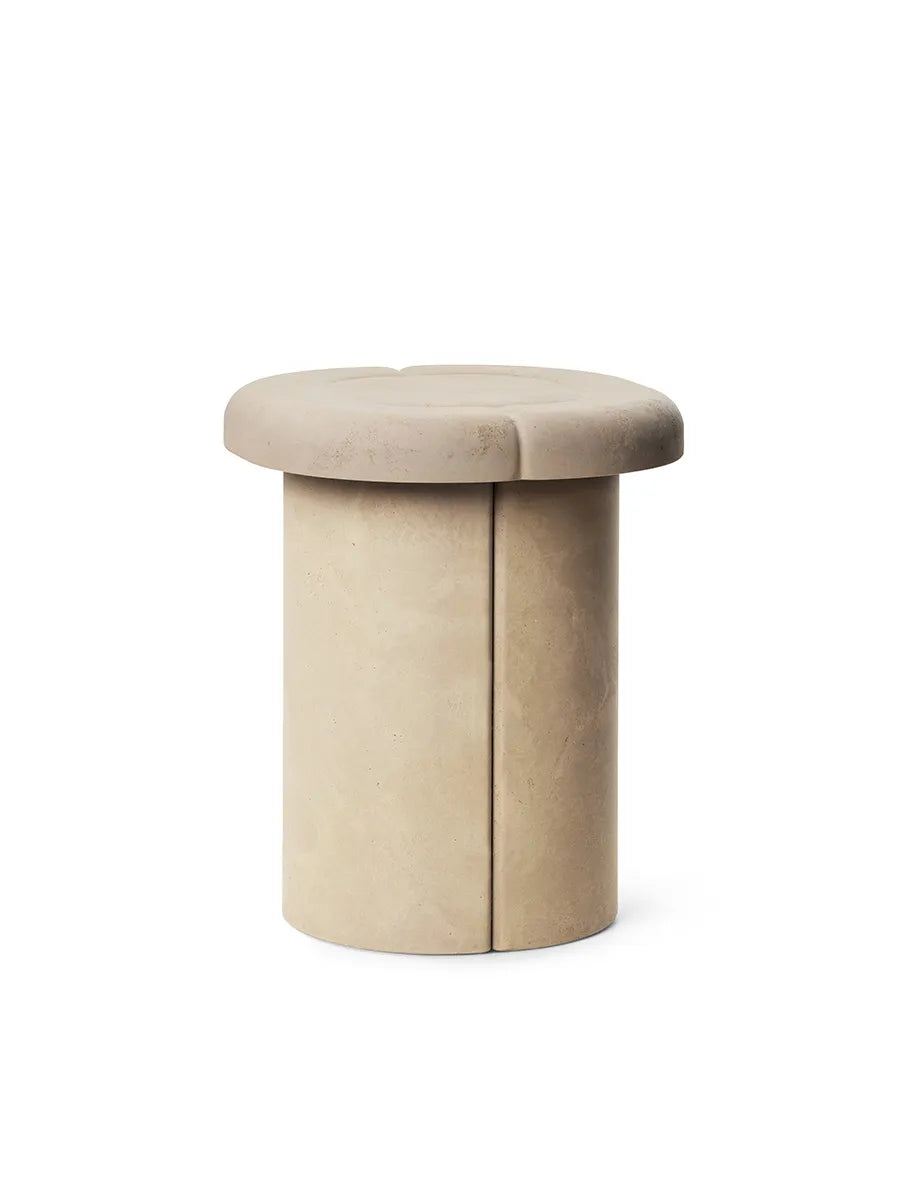 Alder Stool från Mater - Sand - Jacobsen Plus