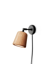 Material vägglampa från New Works - Ek - Jacobsen Plus