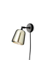 Material vägglampa från New Works - Yellow steel - Jacobsen Plus