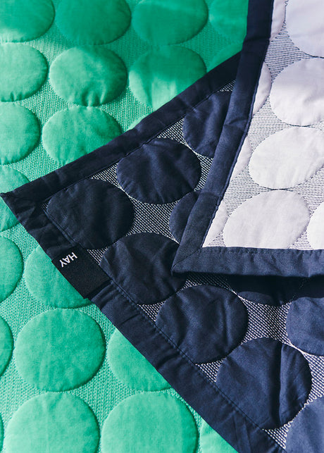HAY Mega Dot Ekologiskt överkast, 260x260 cm - Dusty Blue - Jacobsen Plus