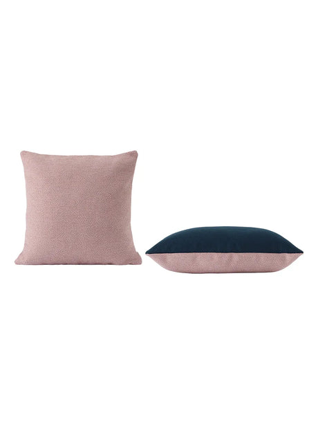Mingle Kudde, 45 x 45 cm från Muuto - Midnight blue - Jacobsen Plus