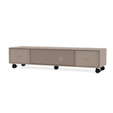 TV & Sound modul Octave II, VI18 medium, inkl. hjul från Montana - Truffle - Jacobsen Plus