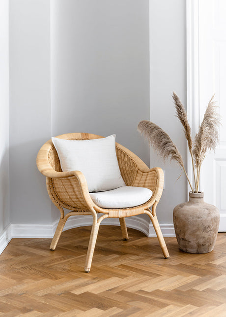 Madame Fåtölj av Nanna Ditzel - A622 Crumble - Beige - Jacobsen Plus
