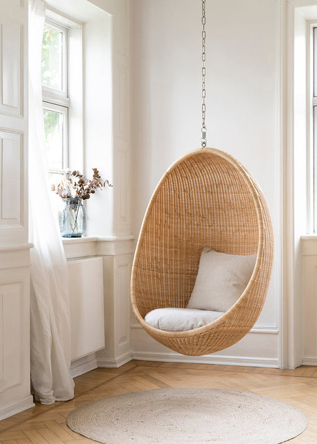 Hanging Egg av Nanna Ditzel - A622 Crumble - Beige - Jacobsen Plus