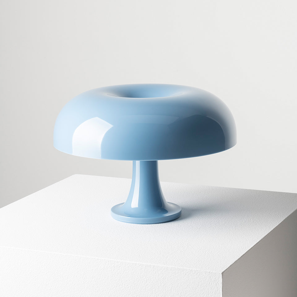 Nessino Bordslampa från Artemide - Special edition light blue - Jacobsen Plus