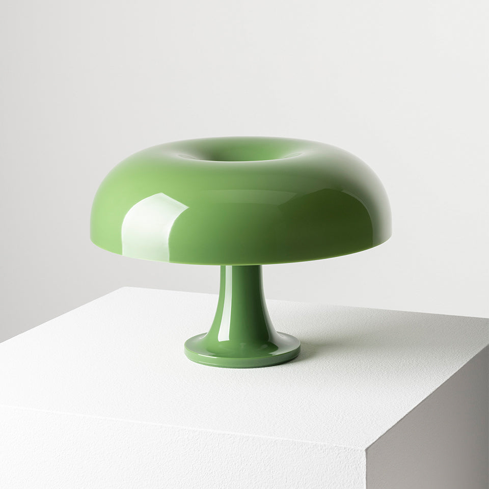 Nessino Bordslampa från Artemide - Special edition green - Jacobsen Plus