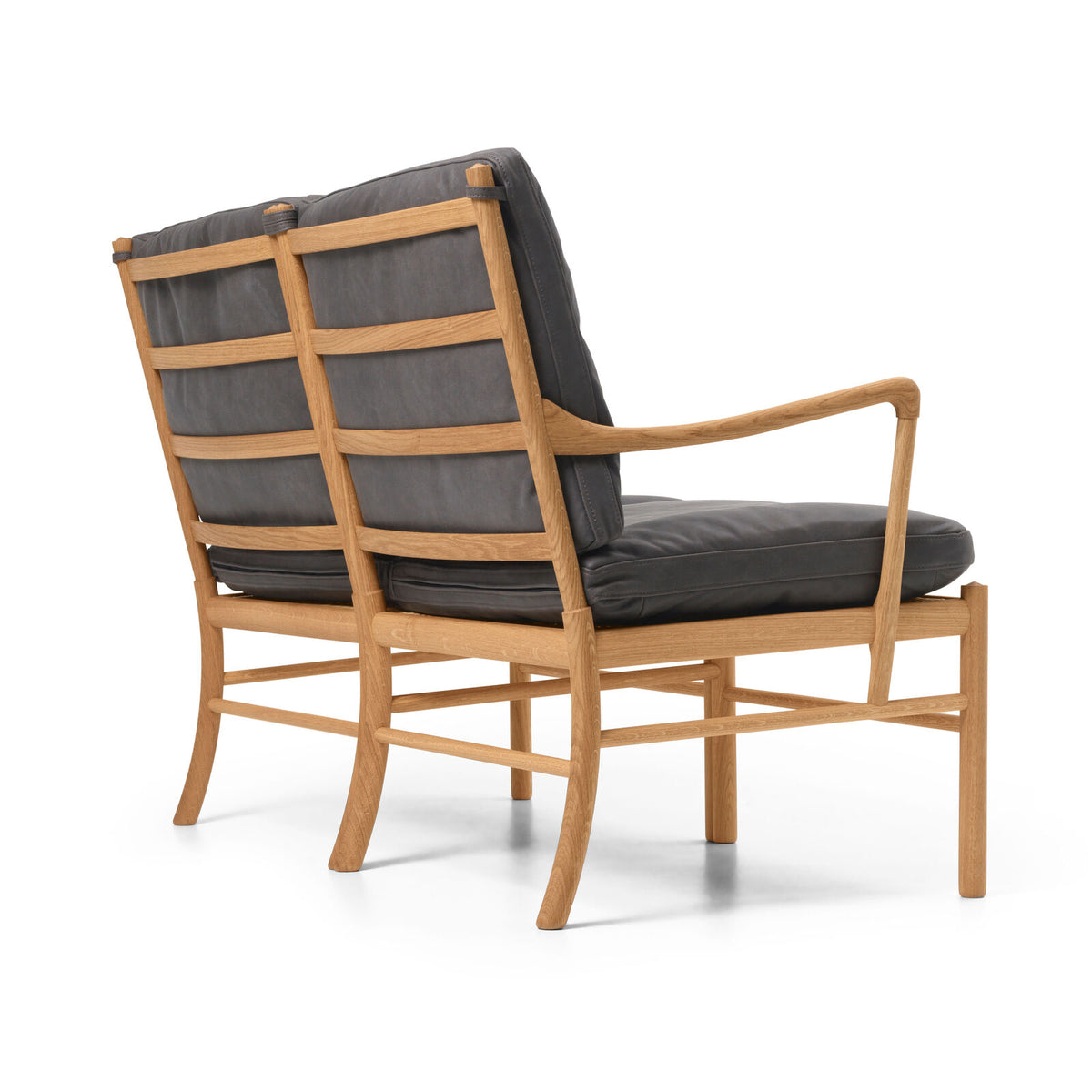 OW149-2 Colonial Soffa i oljad ek, Terra-läder av Ole Wanscher - 5 - Jacobsen Plus