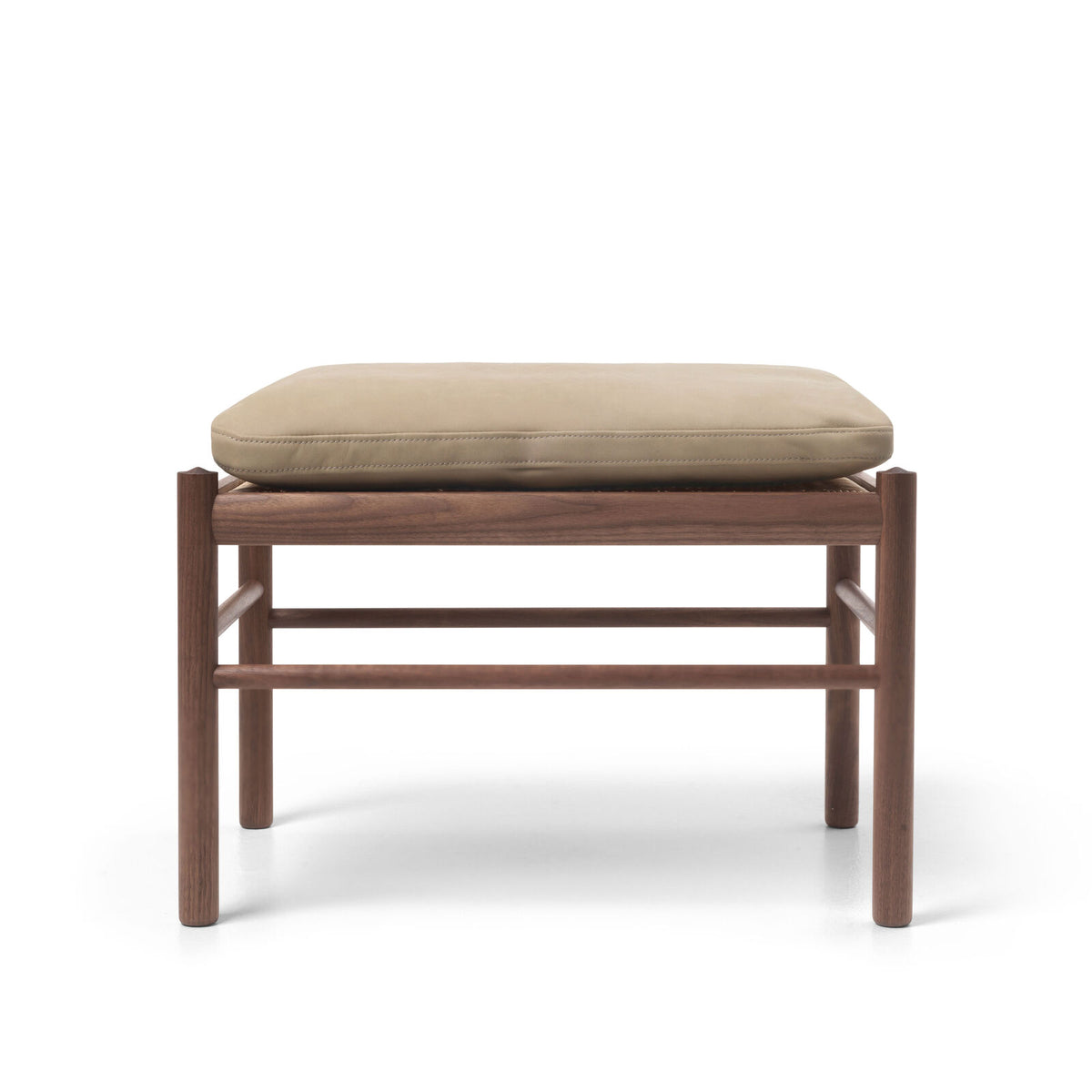 OW149F Fotpall för Colonial fåtölj, valnötsolja, Terra-läder av Ole Wanscher - Terra Marble 20366 - Jacobsen Plus