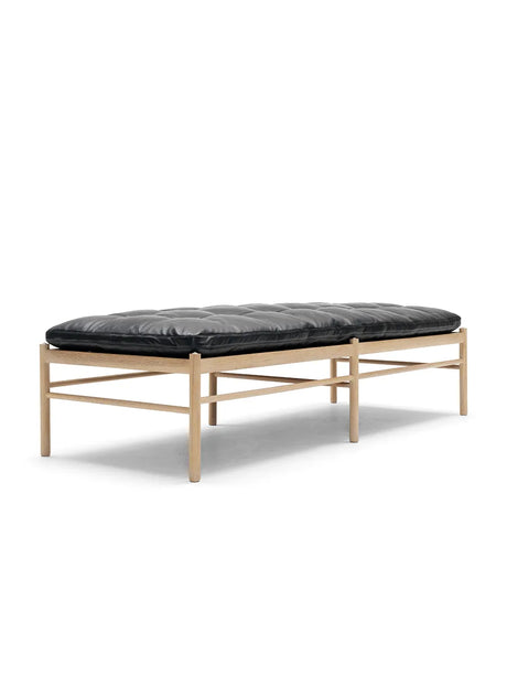 OW150 Daybed av Ole Wanscher - Ek-stofgruppe 1 / Såpbehandlad - Jacobsen Plus