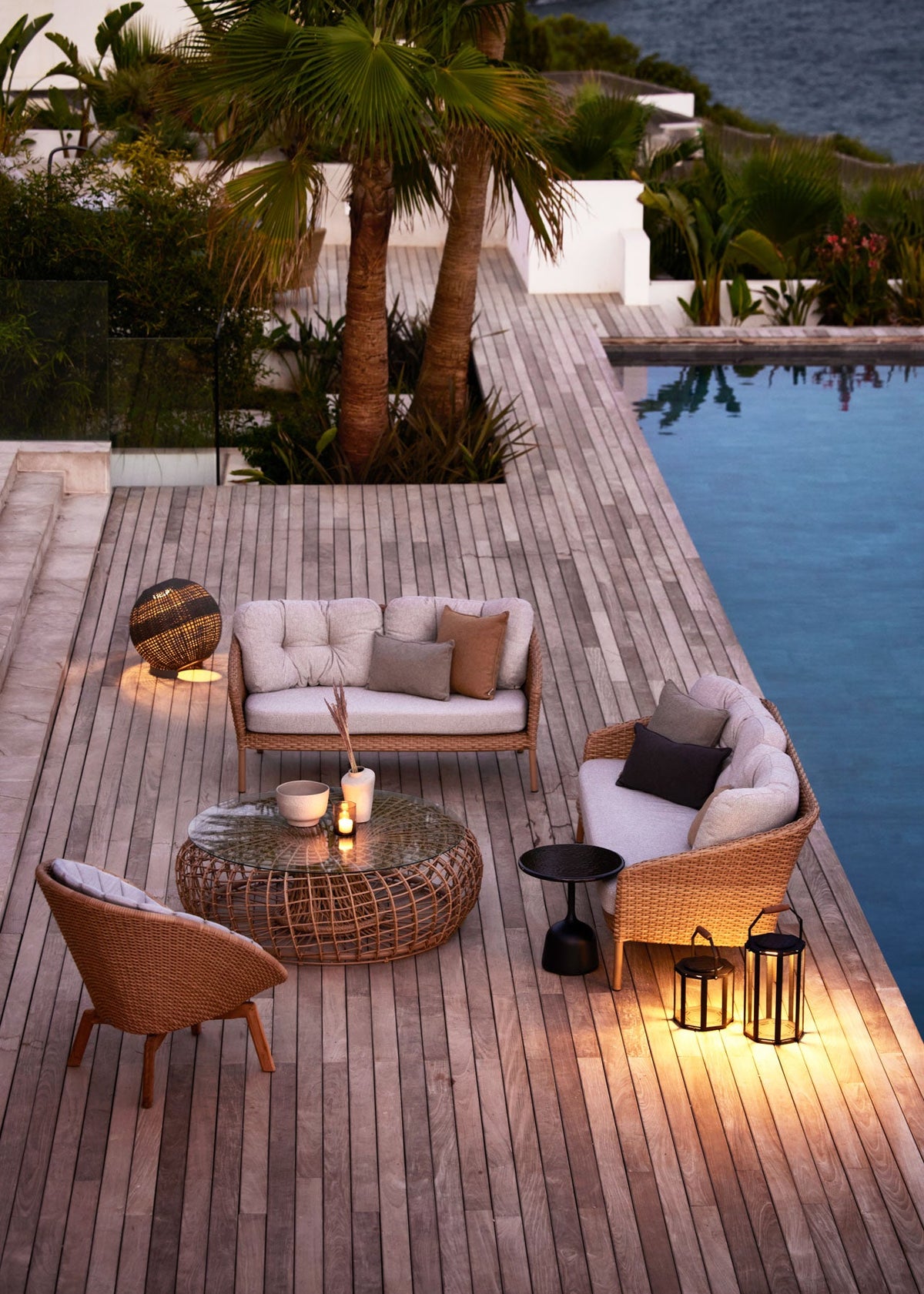 Ocean Large loungefåtölj med platt flätning från Cane-line - 2 - Jacobsen Plus