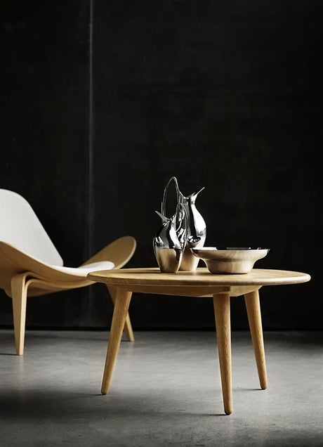 CH008 Soffbord från Carl Hansen & Søn - Ø: 78 x H: 44 cm / Ek / Svart - Jacobsen Plus