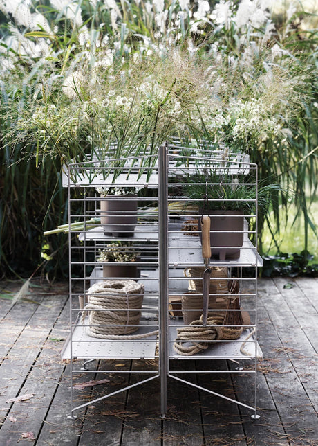 Outdoor L, bokhylla för utomhusbruk från String - 2 - Jacobsen Plus
