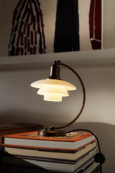 PH 2/2 Luna Bordslampa, Åldrad mässing från Louis Poulsen - 2 - Jacobsen Plus