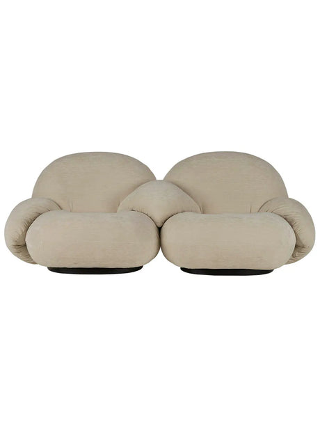 Pacha Soffa 2-sits med armstöd och mittdel från GUBI - Prisgruppe 1 / Pearl Gold - Jacobsen Plus