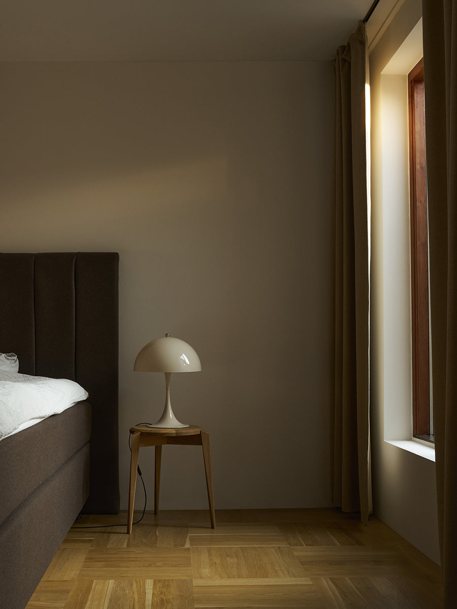 Panthella 320 bordslampa, opal av Verner Panton - 4 - Jacobsen Plus
