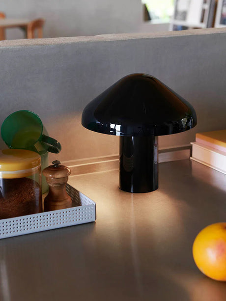 Pao Bärbar lampa från Hay - Cream white - Jacobsen Plus