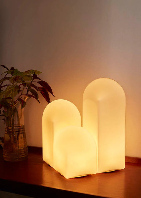 Parade bordslampa 160 från Hay - Shell White - Jacobsen Plus