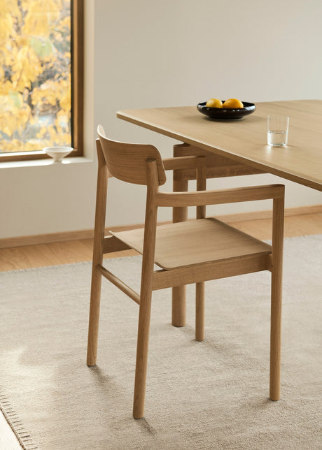 Post Matbordstol, ek ljus olja från Fredericia Furniture - 2 - Jacobsen Plus