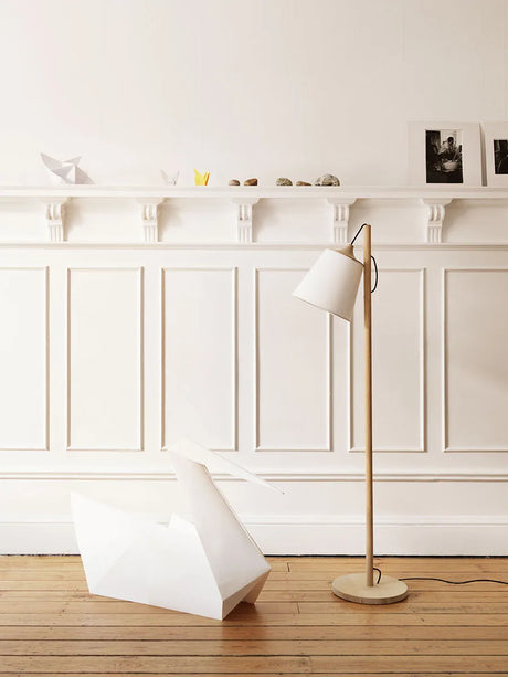 Pull Golvlampa från Muuto - 2 - Jacobsen Plus