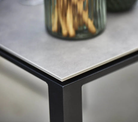Pure Bord, 100x100 cm från Cane-line - Lava grey / Concrete grey - Jacobsen Plus
