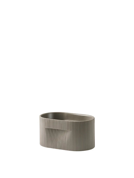 Ridge-kruka, taupe från Muuto - H 13 cm - Jacobsen Plus