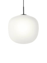 Rime Pendellampa, Ø 45 cm från Muuto - Black - Jacobsen Plus
