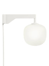 Rime vägglampa från Muuto - White - Jacobsen Plus