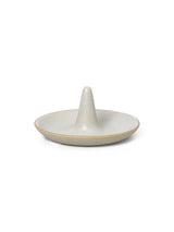 Ring Cone, offwhite Speckle från Ferm Living - 1 - Jacobsen Plus