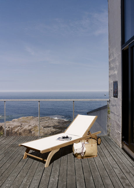 Skagerak Columbus Solstol, svart från Fritz Hansen - 2 - Jacobsen Plus