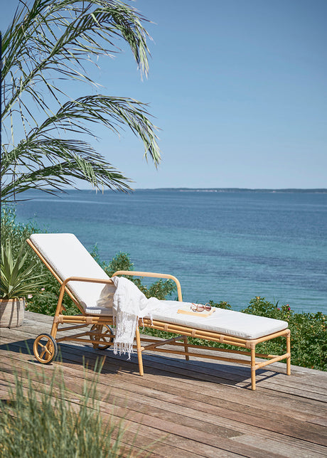 Josephine Exterior Solstol, Natur från Sika-Design - Ingen dyna - Jacobsen Plus