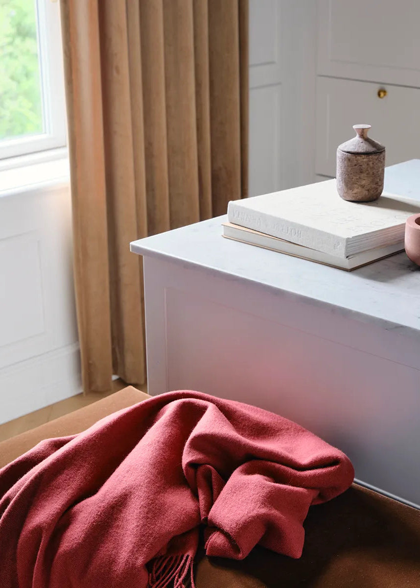 Secret Plaid, rödbeta/rabarber från Silkeborg Uldspinderi