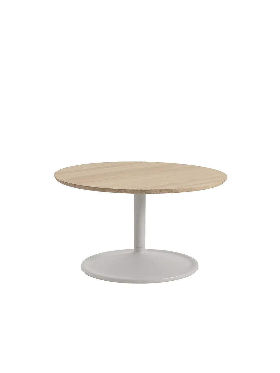 Soft soffbord, Ø75 från Muuto - Oak - Jacobsen Plus