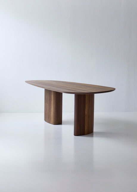 Tangent matbord, rektangulärt oljad rökt ek från DK3 - L240 x W110 x H72 cm - Jacobsen Plus