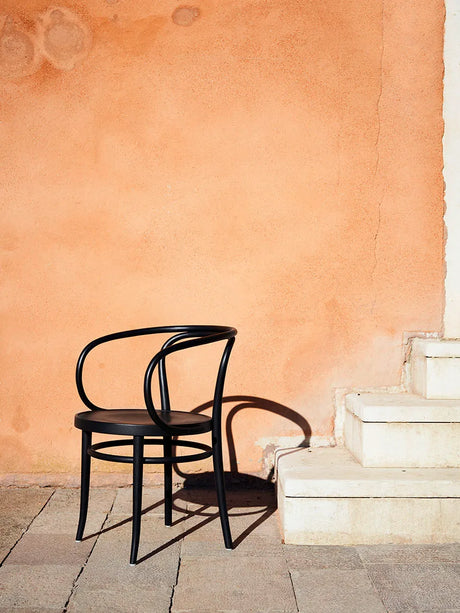 209 Armstol, svart från Thonet - 3 - Jacobsen Plus