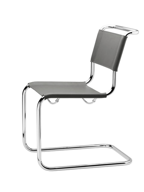 S 33 cantileverstol, krom från Thonet - Butt leather - Black - Jacobsen Plus