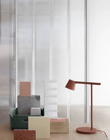 Restore Tray från Muuto - Sand - Jacobsen Plus