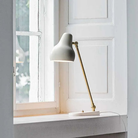 VL38 bordslampa från Louis Poulsen - Svart - Jacobsen Plus