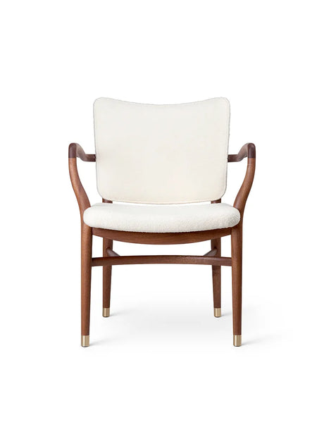 VLA61 Monarch Chair av Vilhelm Lauritzen - Mahogny olie - Baru 0200 - Jacobsen Plus