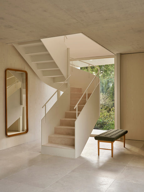 VLA75S Foyer bänk, oljad ek av Vilhelm Lauritzen - Tiree 9667 tång - Jacobsen Plus