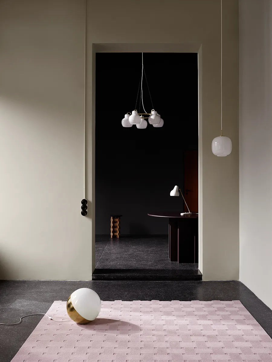 VL Studio bord/golv från Louis Poulsen