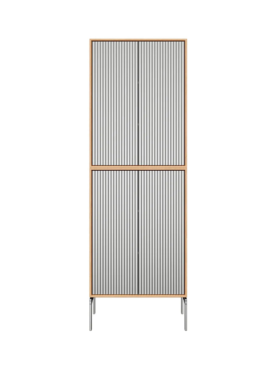 VIPP675 Cabinet H4 från Vipp - Light Oak - Jacobsen Plus
