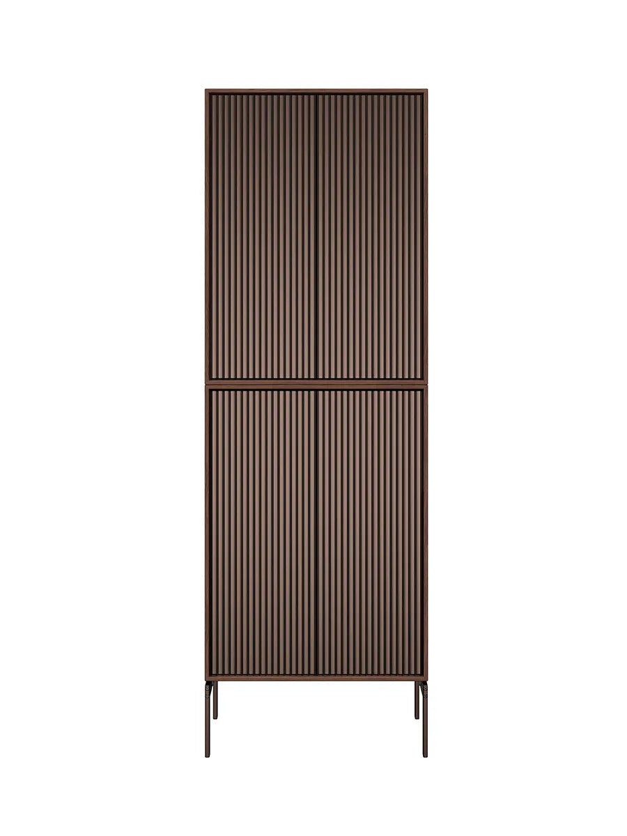 VIPP675 Cabinet H4 från Vipp - Dark Oak - Jacobsen Plus