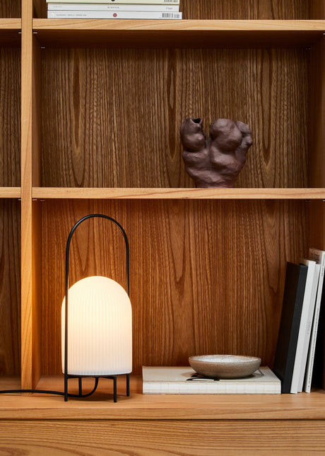 Ghost Bordslampa från Woud - 2 - Jacobsen Plus