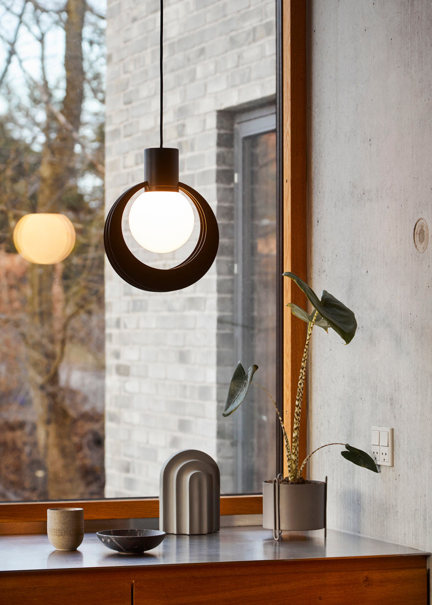 Lunar Pendant från Woud - 2 - Jacobsen Plus
