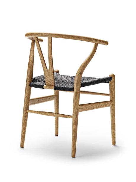 Y-stol CH24, oljad ek med svart flätning av Hans J. Wegner - 3 - Jacobsen Plus